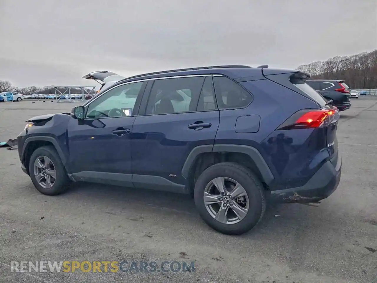 2 Photograph of a damaged car 2T3RWRFV8RW211713 TOYOTA RAV4 2024