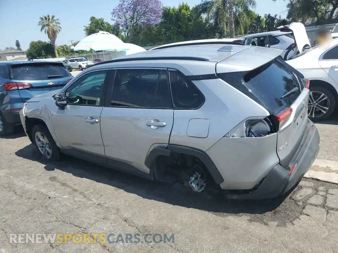 2 Photograph of a damaged car 2T3RWRFV8RW221593 TOYOTA RAV4 2024