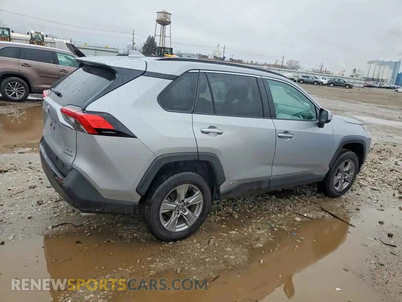 3 Photograph of a damaged car 2T3RWRFV9RW188622 TOYOTA RAV4 2024