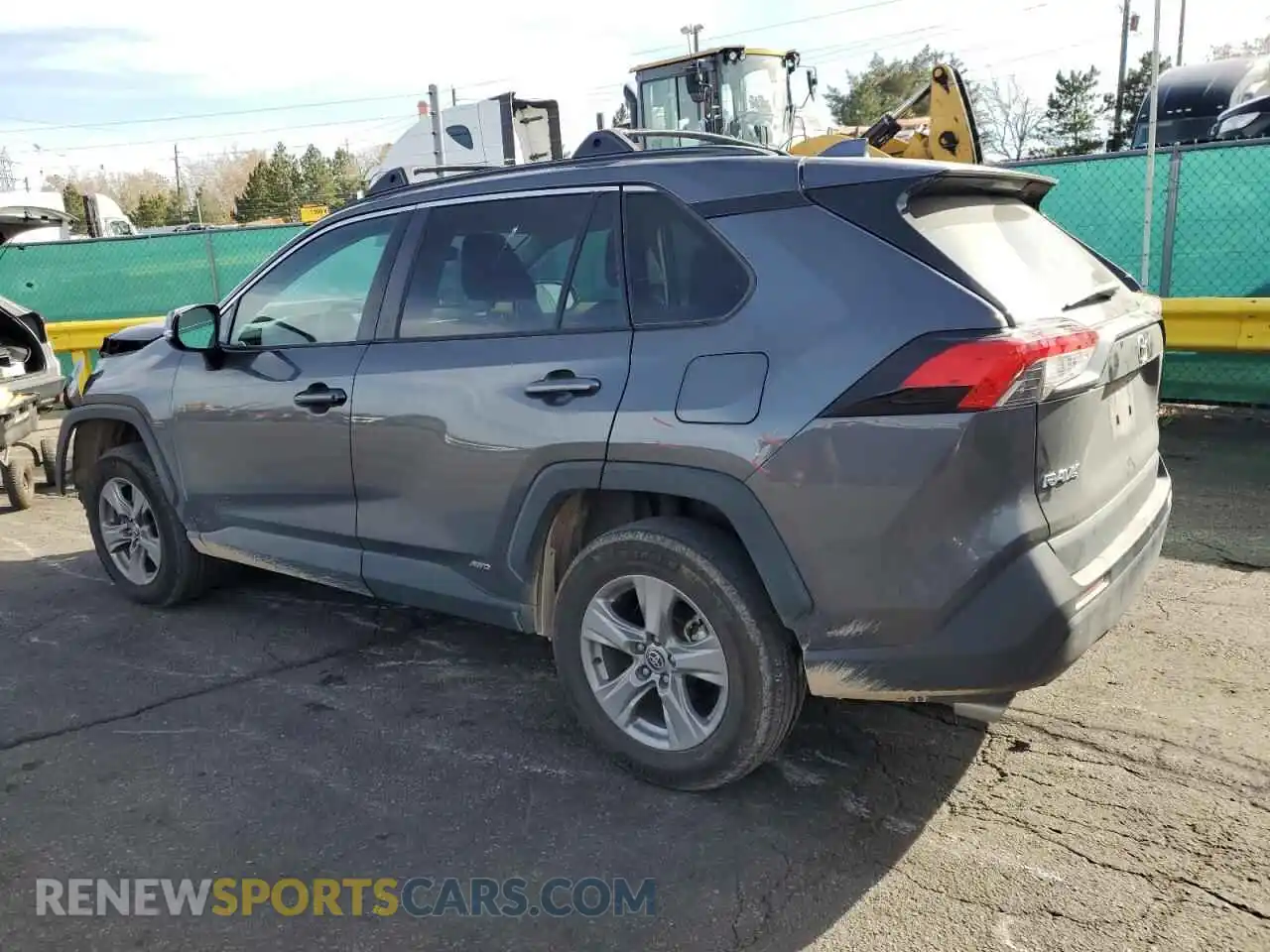 2 Фотография поврежденного автомобиля 2T3RWRFV9RW195246 TOYOTA RAV4 2024