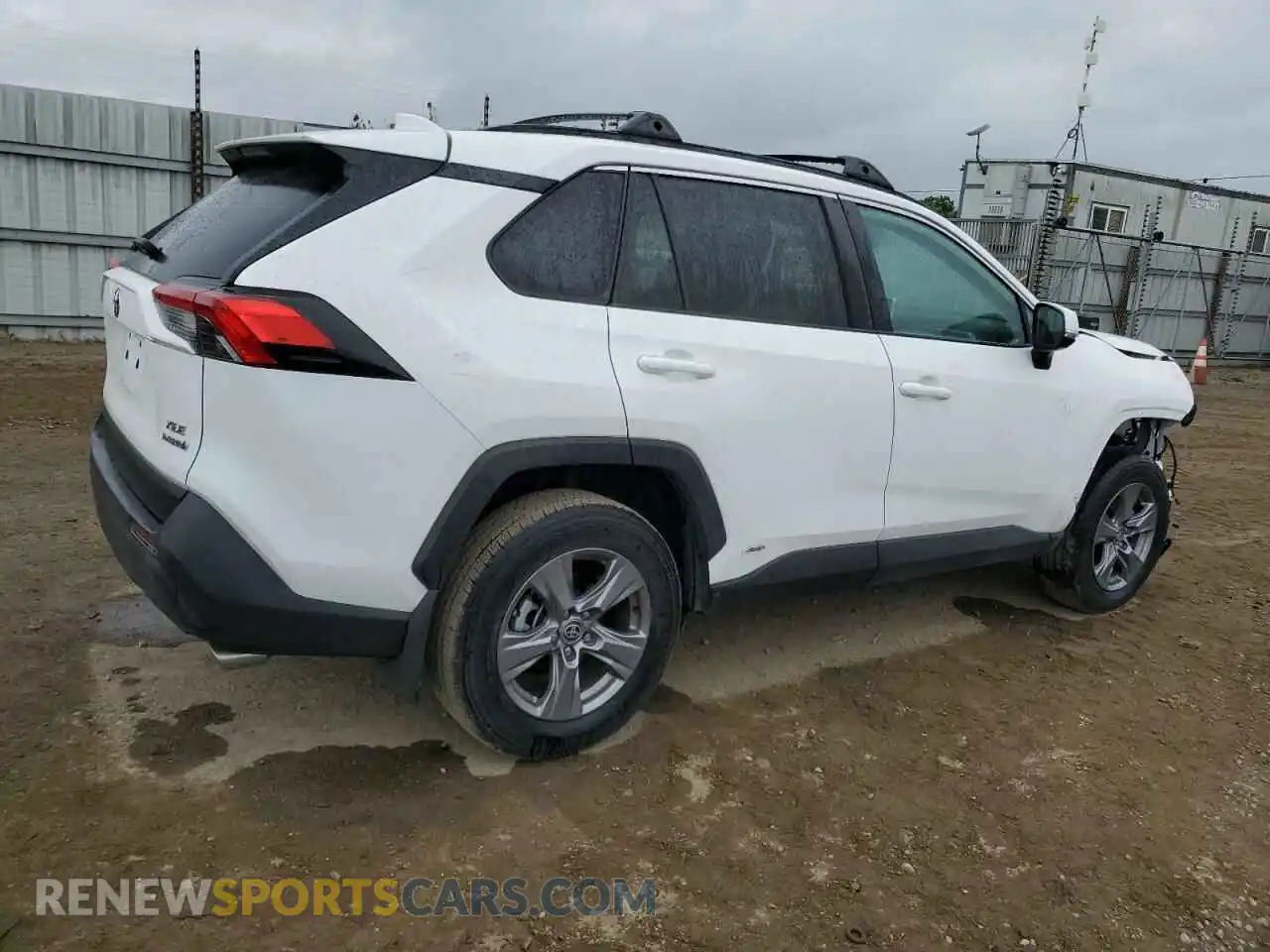 3 Photograph of a damaged car 2T3RWRFVXRW210739 TOYOTA RAV4 2024
