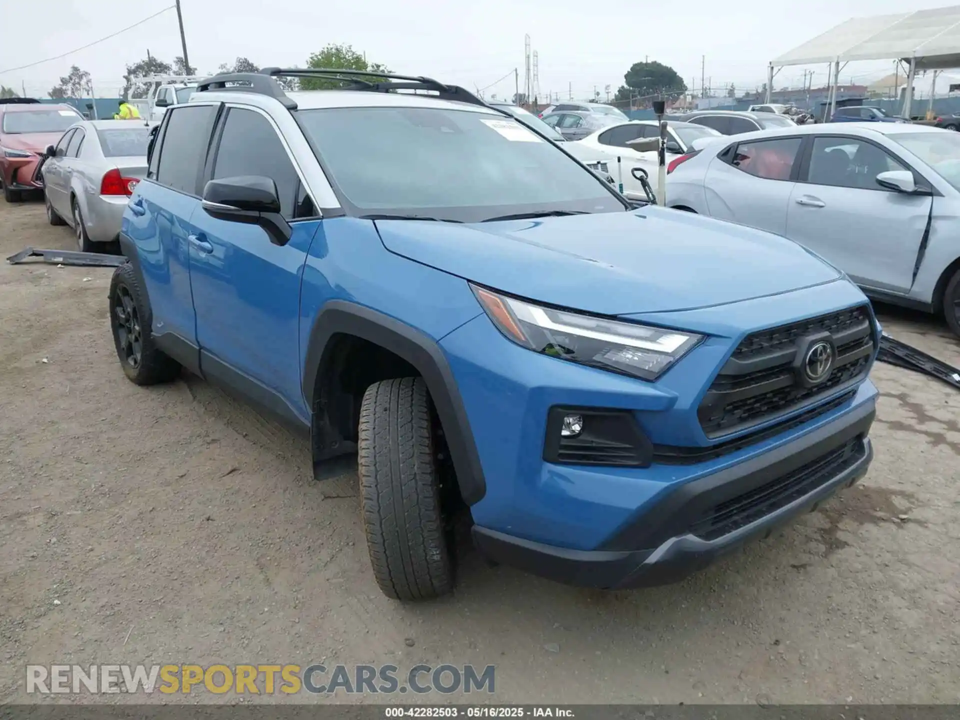 1 fotografías del automóvil dañado 2T3S1RFV4RW425470 TOYOTA RAV4 2024