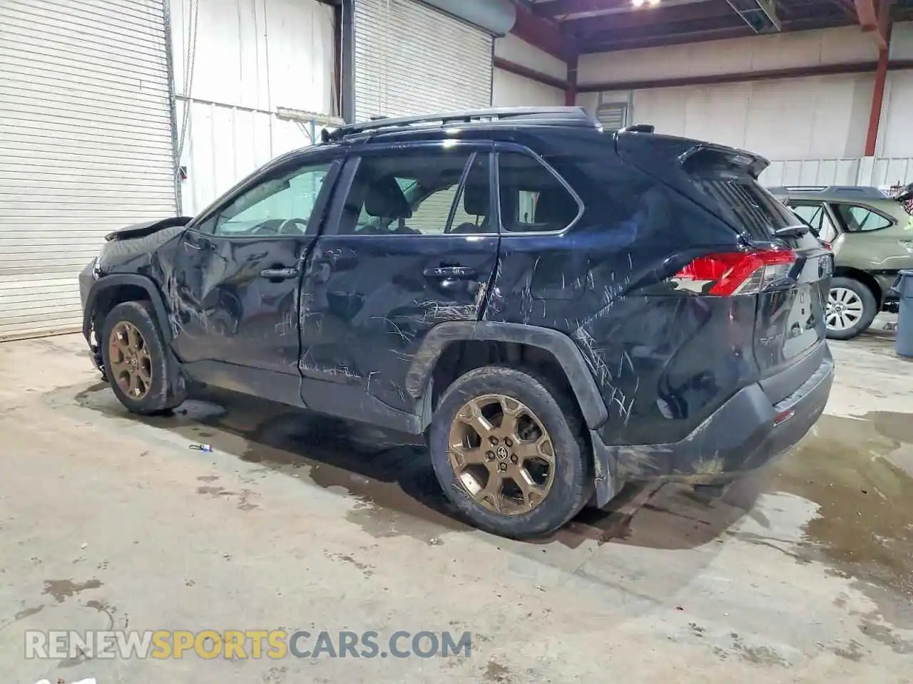 2 Photograph of a damaged car 2T3UWRFV9RW197220 TOYOTA RAV4 2024