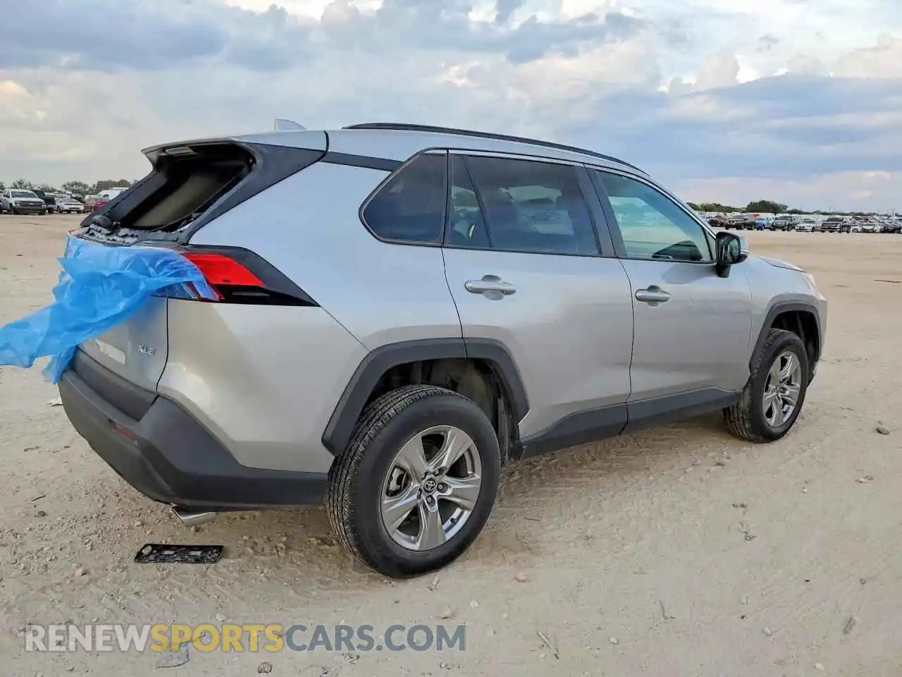 3 fotografías del automóvil dañado 2T3W1RFV0RC271911 TOYOTA RAV4 2024