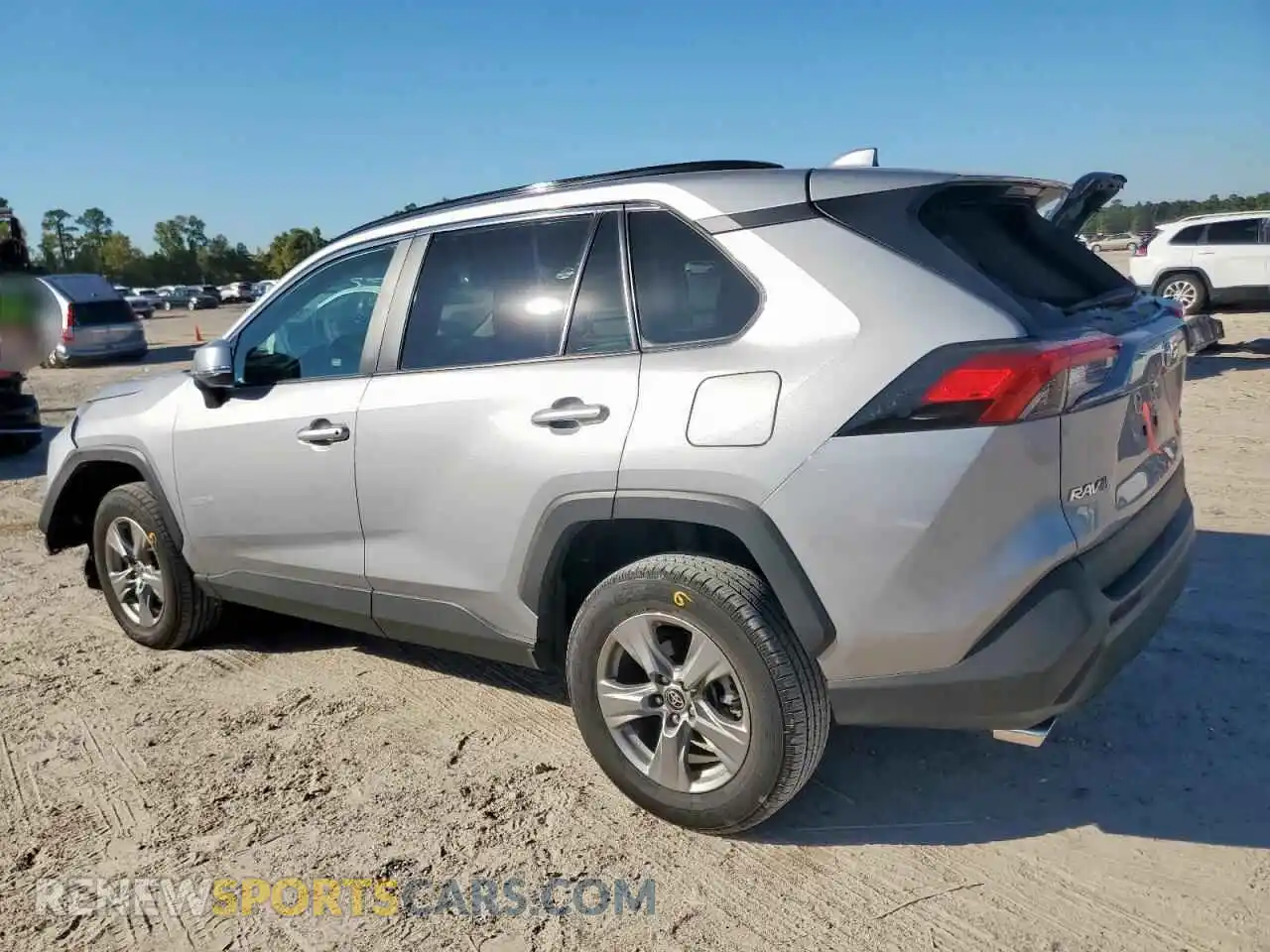 2 Photograph of a damaged car 2T3W1RFV1RC280570 TOYOTA RAV4 2024