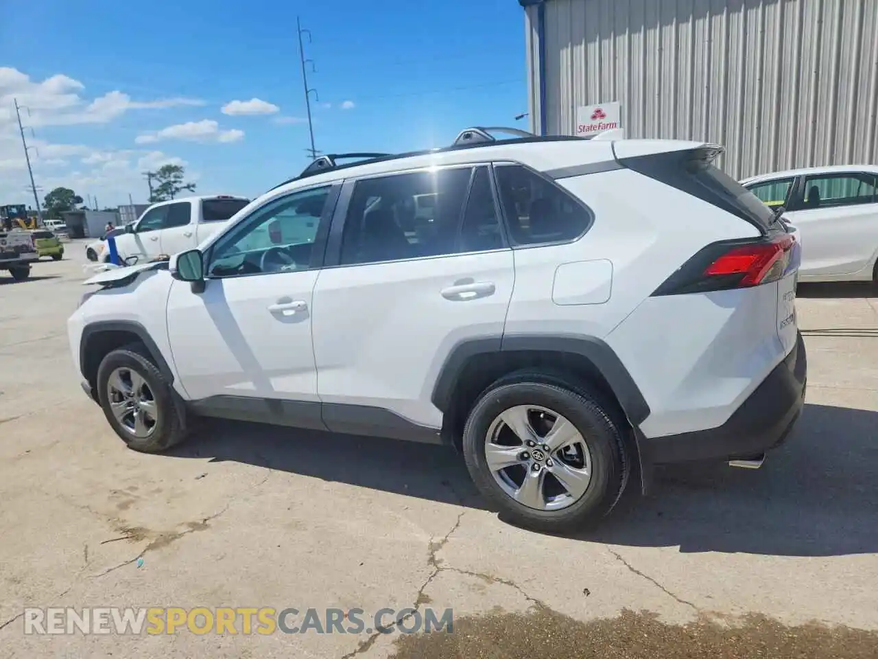 2 fotografías del automóvil dañado 2T3W1RFV2RC268864 TOYOTA RAV4 2024