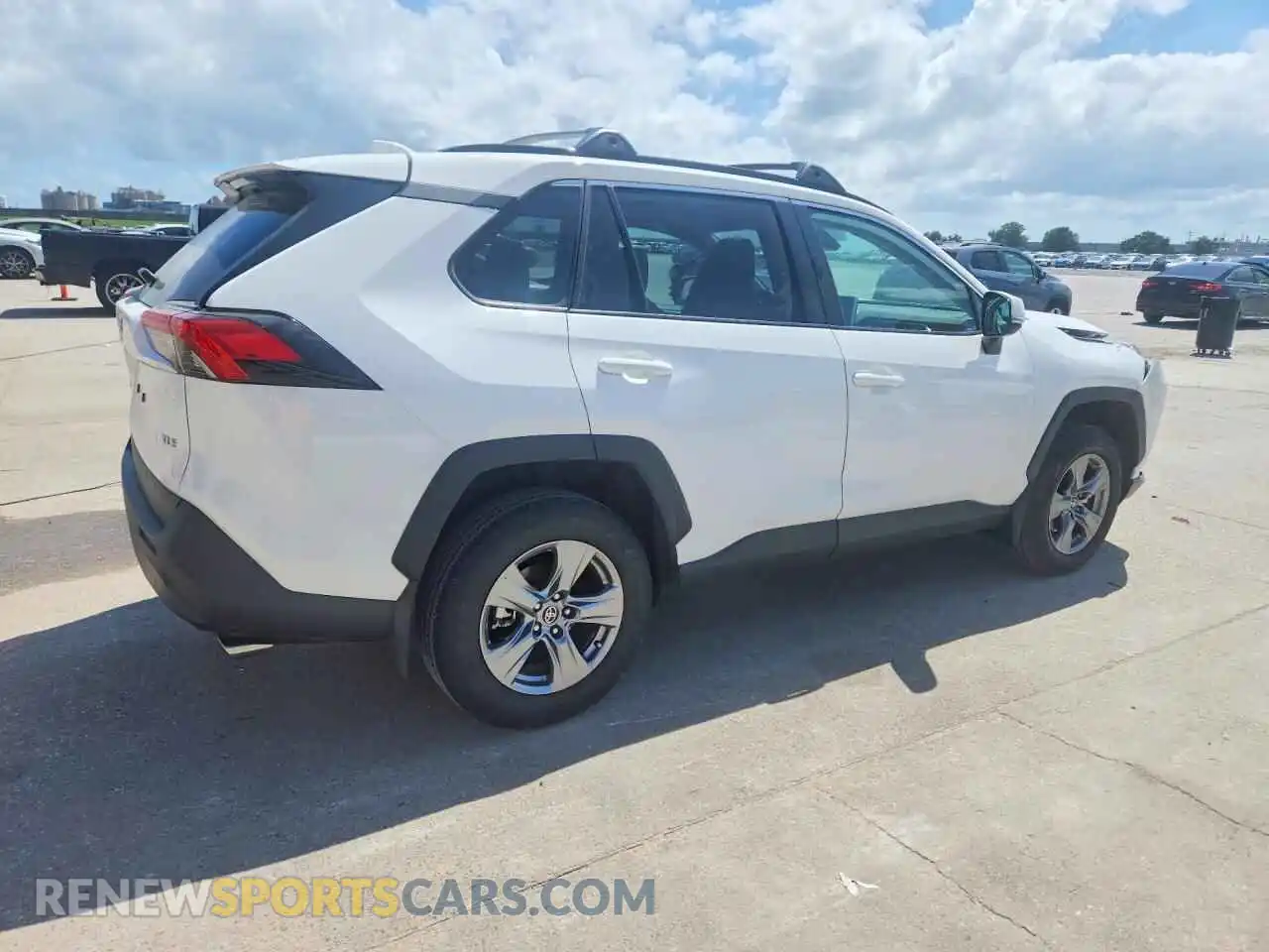 3 fotografías del automóvil dañado 2T3W1RFV2RC268864 TOYOTA RAV4 2024