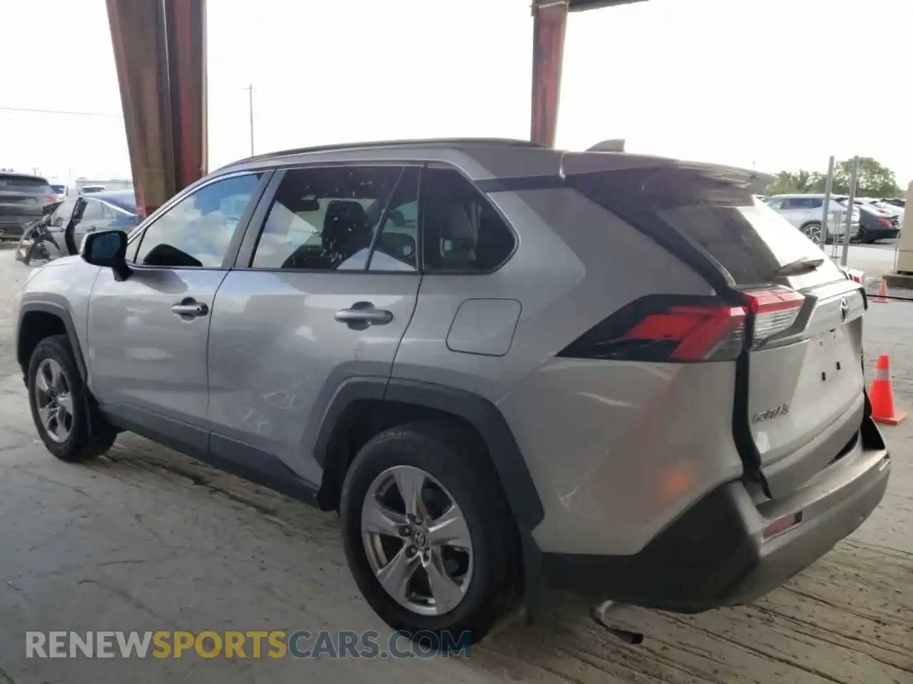 2 Photograph of a damaged car 2T3W1RFV2RC294266 TOYOTA RAV4 2024