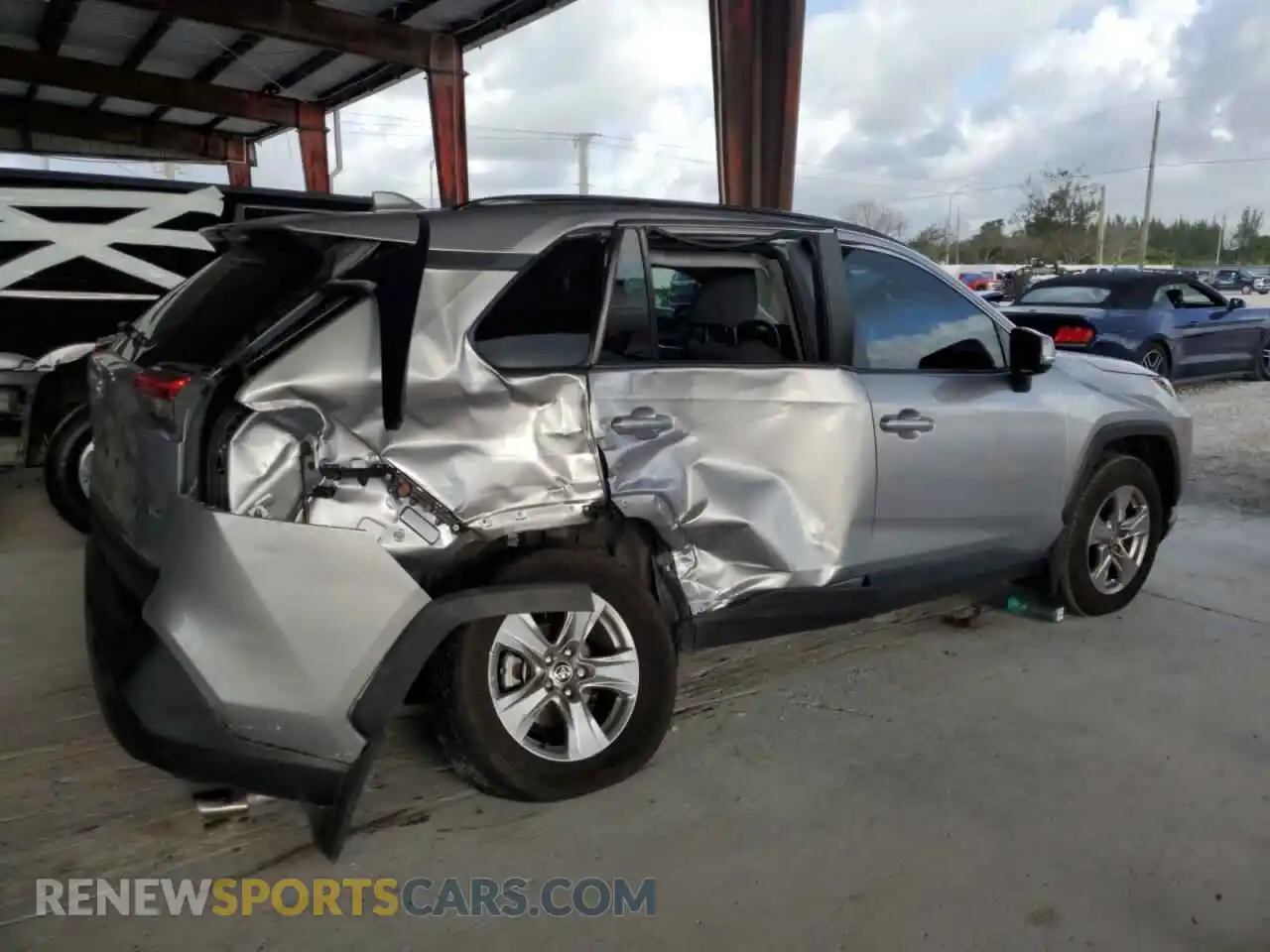 3 Photograph of a damaged car 2T3W1RFV2RC294266 TOYOTA RAV4 2024