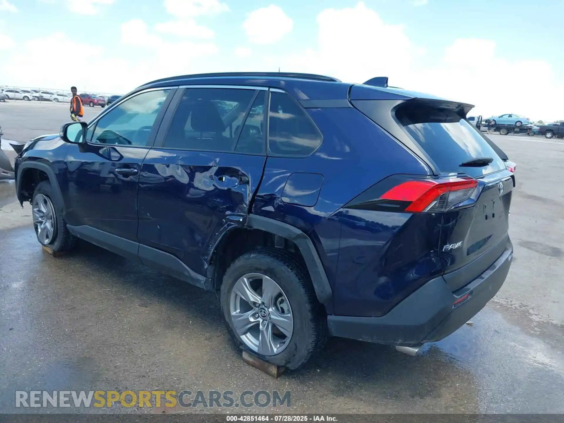 3 Photograph of a damaged car 2T3W1RFV2RW338992 TOYOTA RAV4 2024