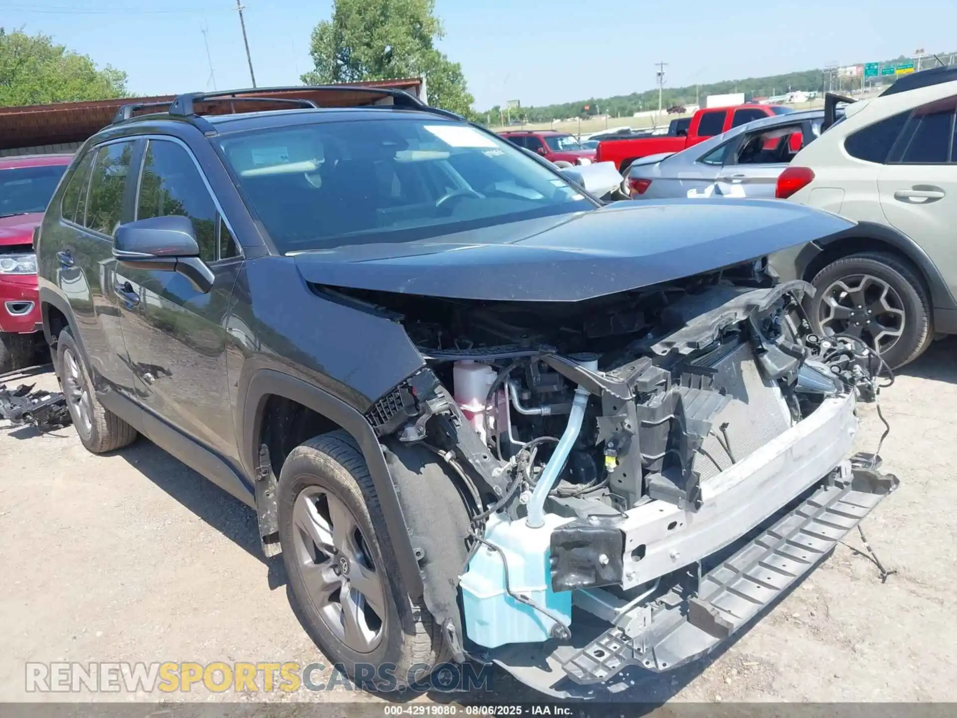 1 Photograph of a damaged car 2T3W1RFV5RC254652 TOYOTA RAV4 2024