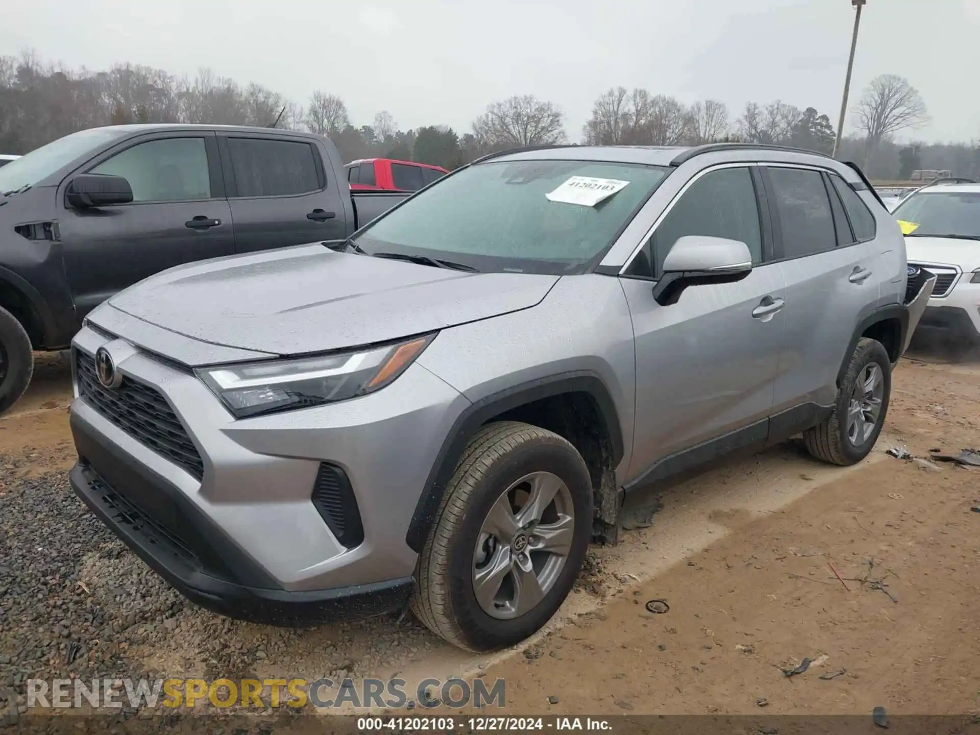 2 Photograph of a damaged car 2T3W1RFV6RC298840 TOYOTA RAV4 2024