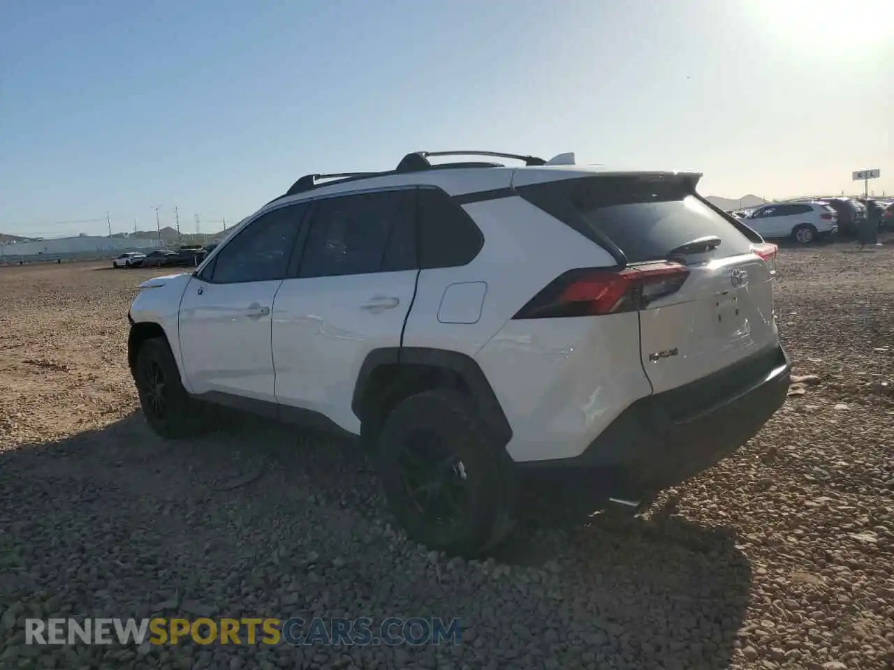2 fotografías del automóvil dañado 2T3W1RFV6RW340583 TOYOTA RAV4 2024