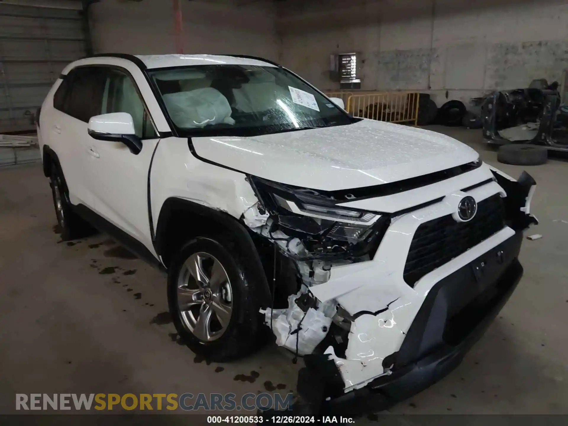 1 Photograph of a damaged car 2T3W1RFV7RW333867 TOYOTA RAV4 2024