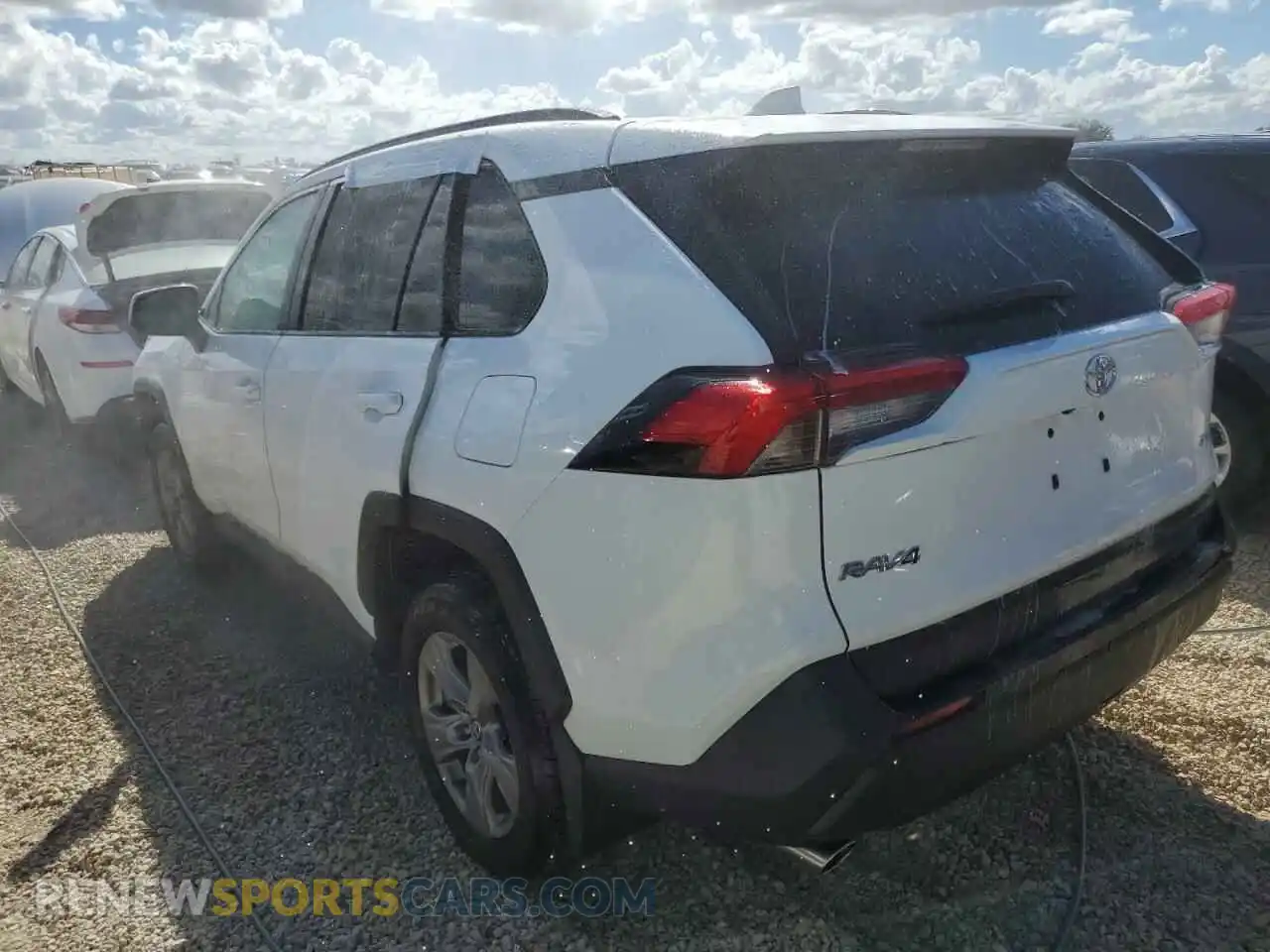 2 Photograph of a damaged car 2T3W1RFV8RC277889 TOYOTA RAV4 2024
