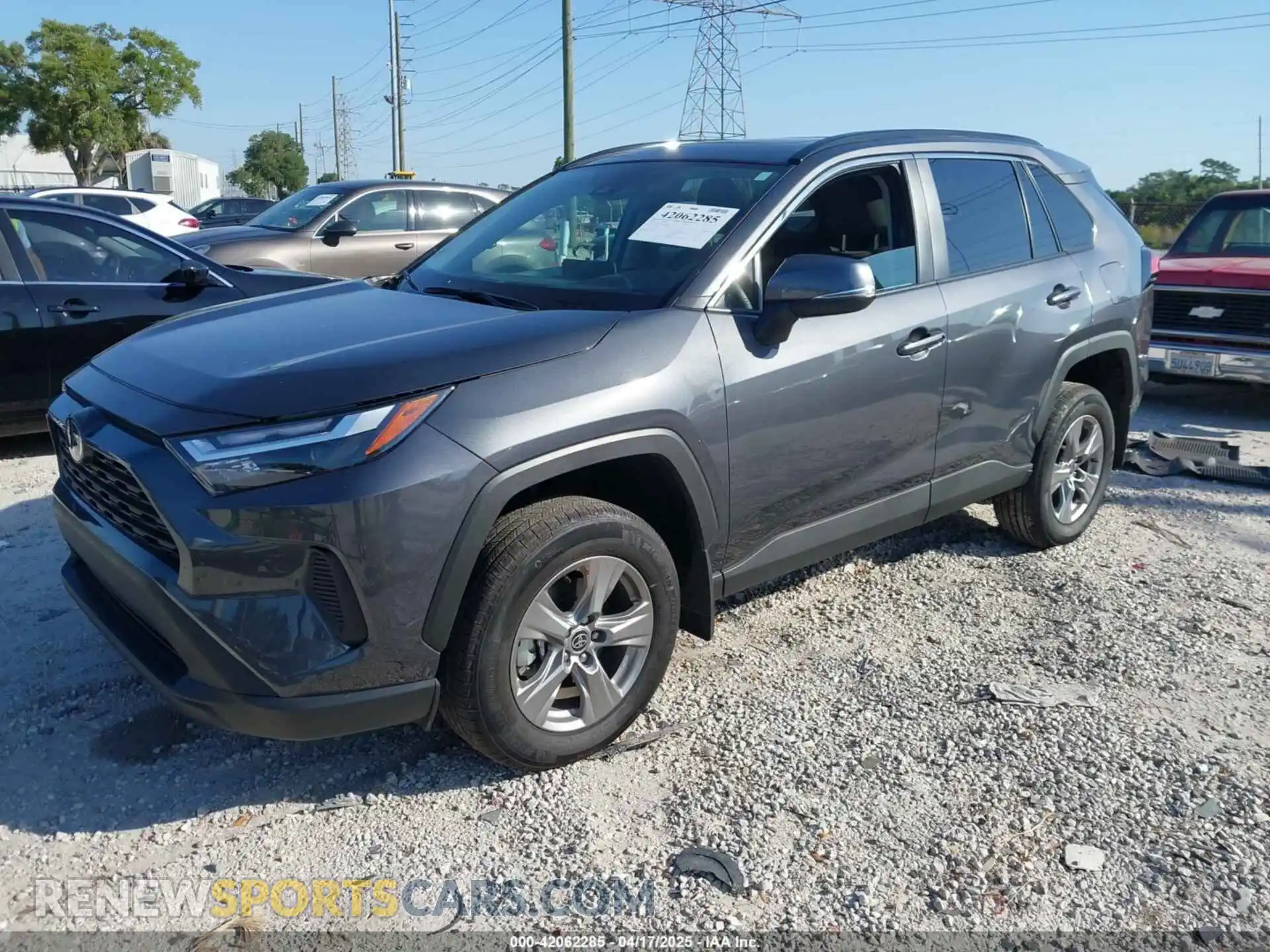 2 Photograph of a damaged car 2T3W1RFV8RW352296 TOYOTA RAV4 2024