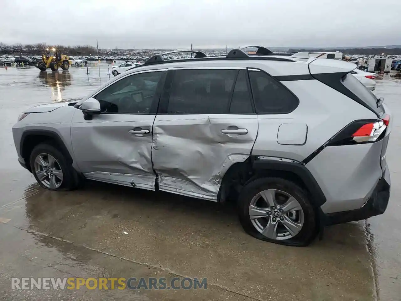 2 Photograph of a damaged car 2T3W1RFV9RC258025 TOYOTA RAV4 2024
