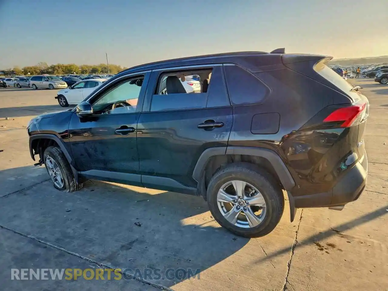 2 Photograph of a damaged car 2T3W1RFV9RW319260 TOYOTA RAV4 2024