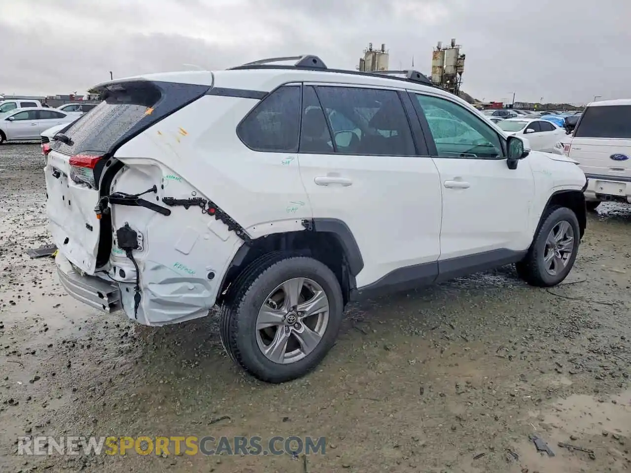 3 Photograph of a damaged car 2T3W1RFVXRC293480 TOYOTA RAV4 2024
