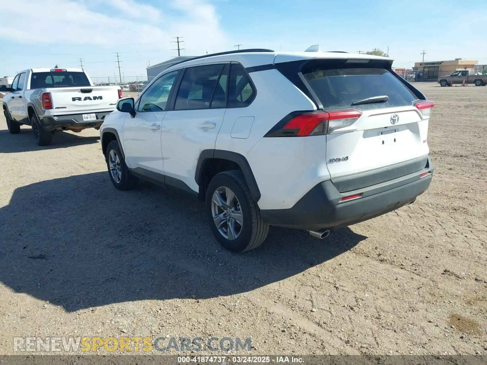 3 Photograph of a damaged car 2T3W1RFVXRW332017 TOYOTA RAV4 2024