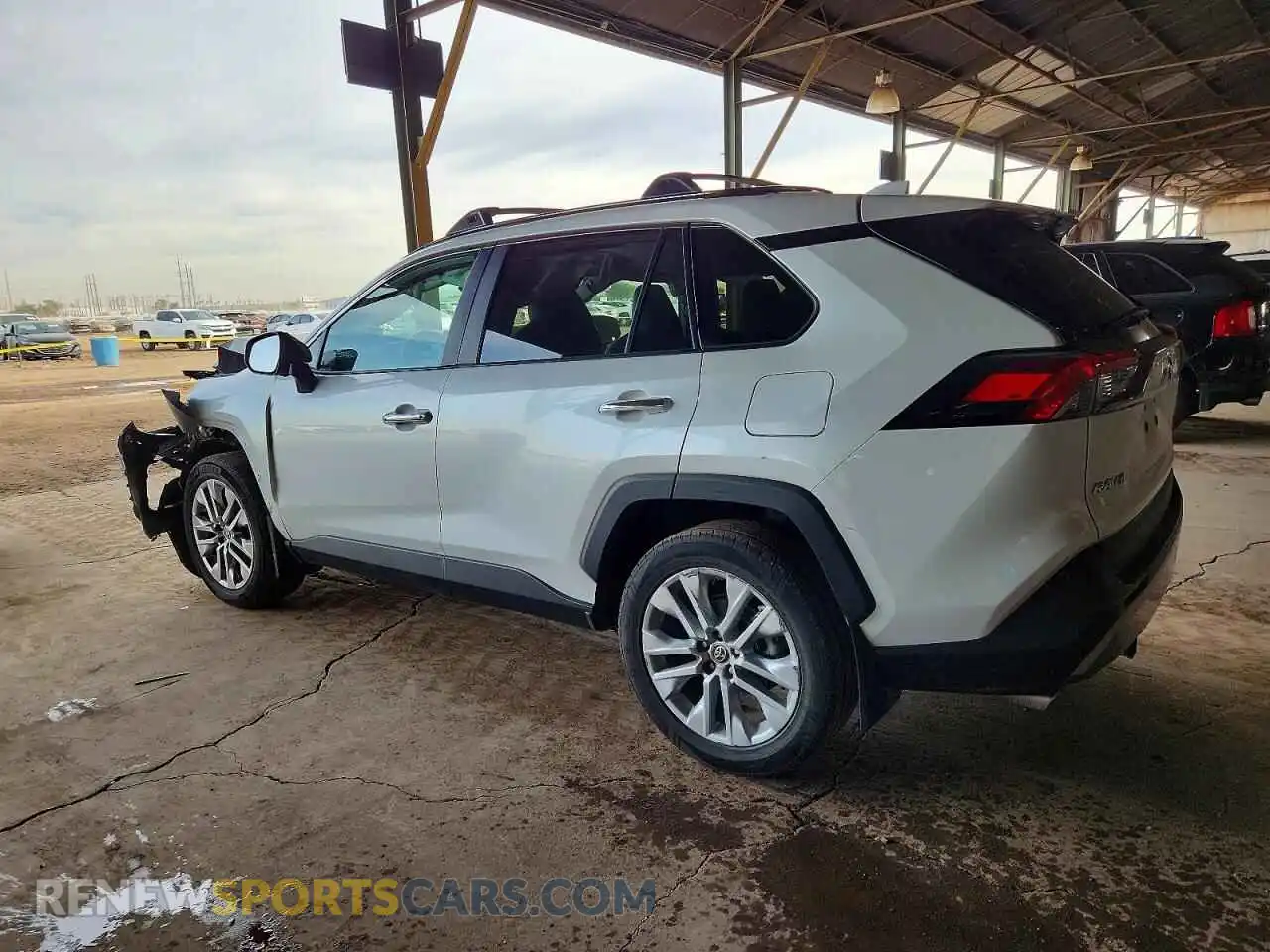 2 Фотография поврежденного автомобиля 2T3Y1RFV0RW328227 TOYOTA RAV4 2024