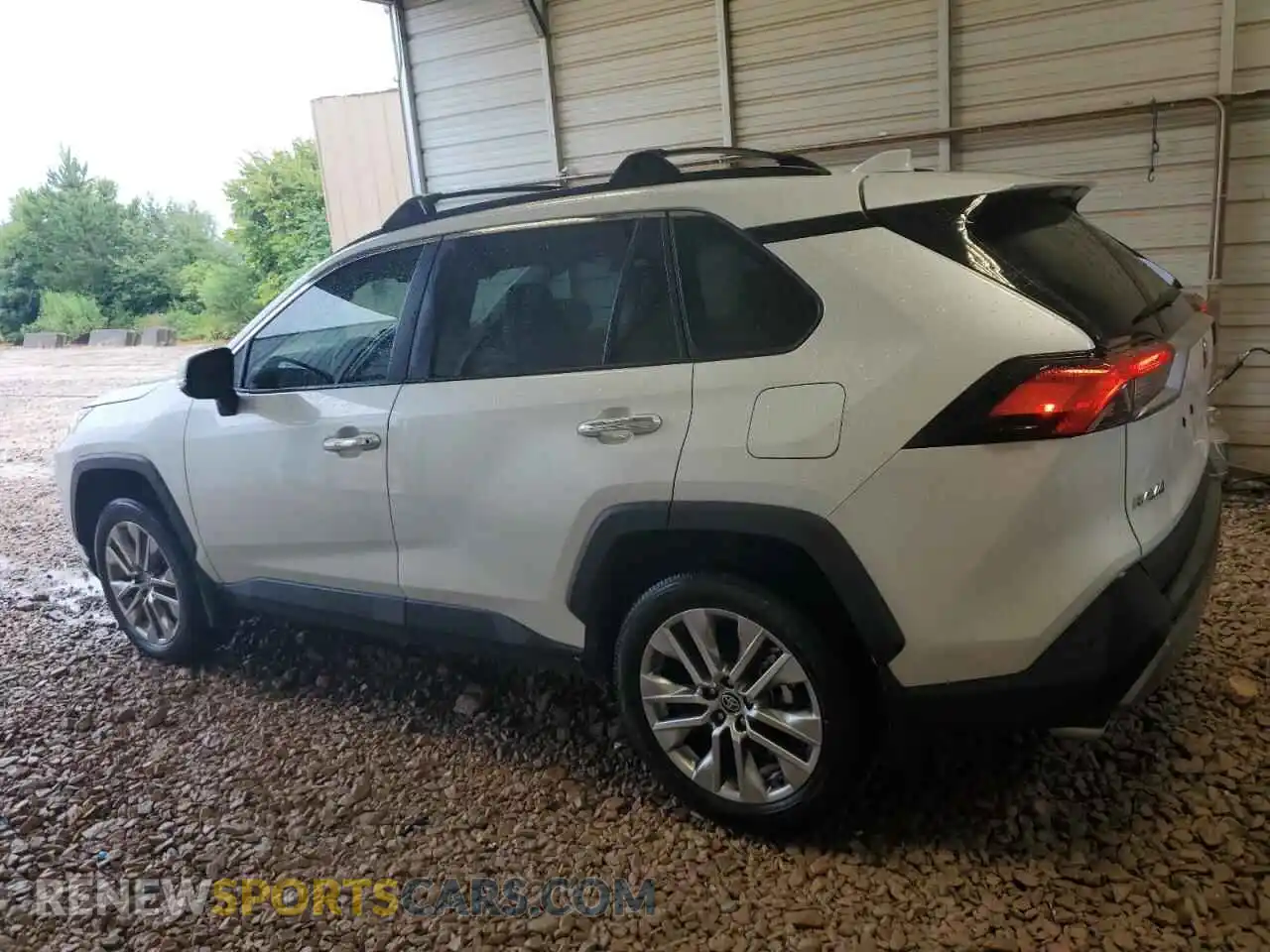 2 Фотография поврежденного автомобиля 2T3Y1RFV0RW335520 TOYOTA RAV4 2024