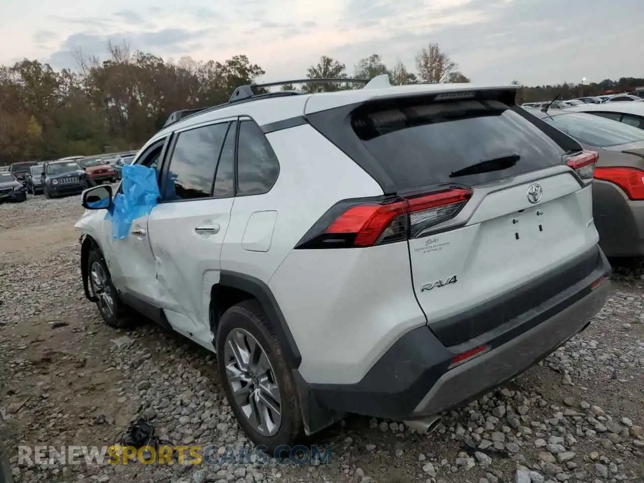 2 Photograph of a damaged car 2T3Y1RFV7RW346739 TOYOTA RAV4 2024