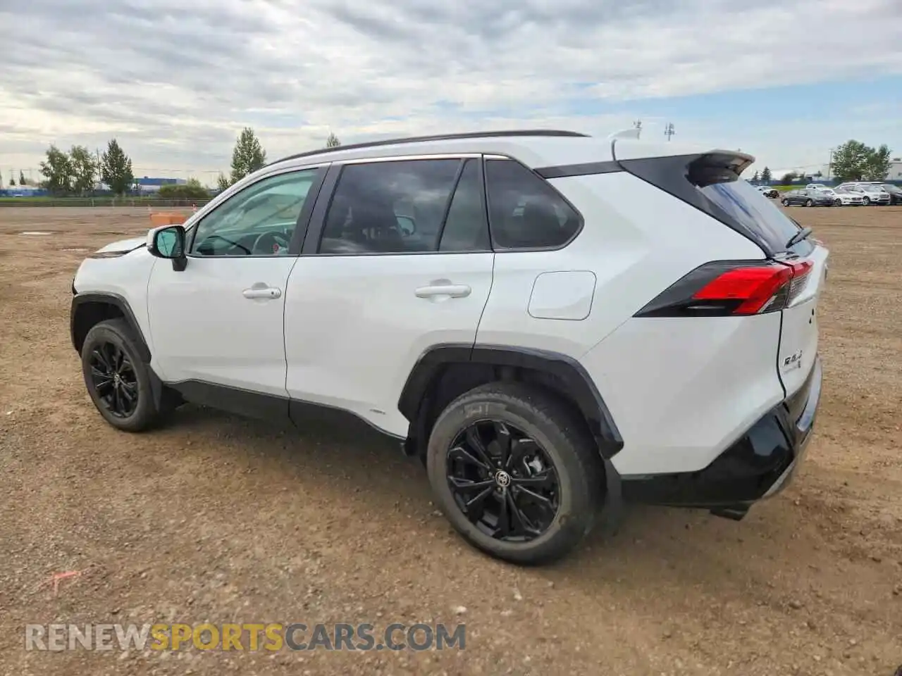 2 fotografías del automóvil dañado 2T34WRFVXSW275316 TOYOTA RAV4 2025