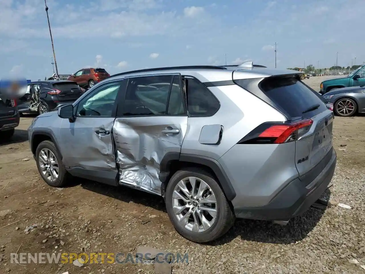 2 Photograph of a damaged car 2T3A1RFV0SC510986 TOYOTA RAV4 2025