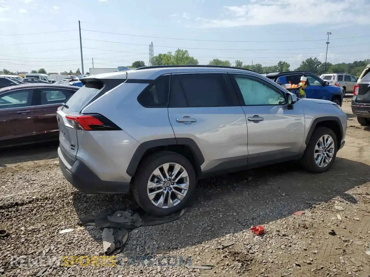 3 Photograph of a damaged car 2T3A1RFV0SC510986 TOYOTA RAV4 2025