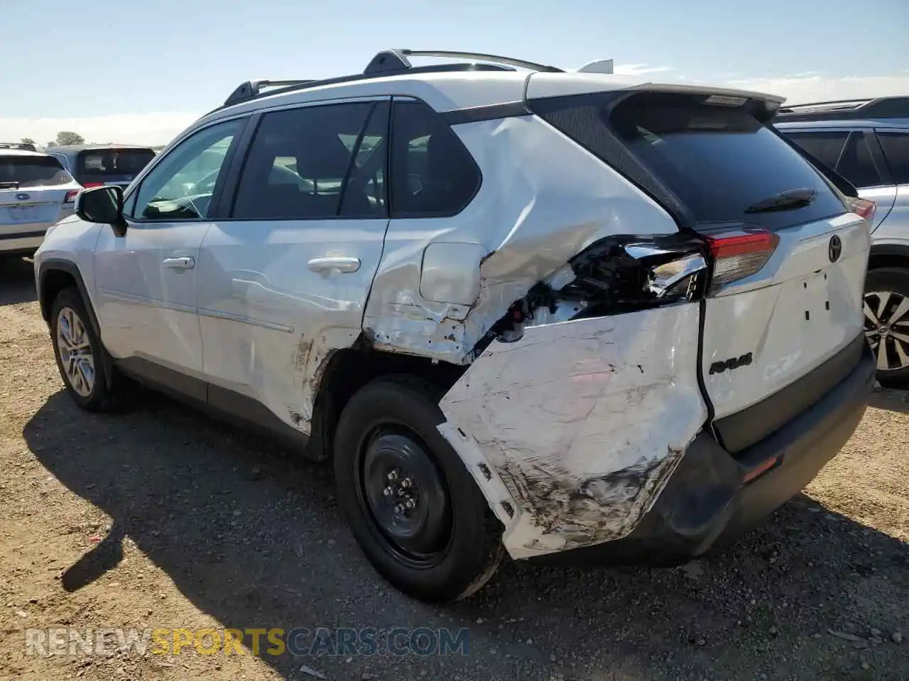 2 Фотография поврежденного автомобиля 2T3A1RFV0SW517872 TOYOTA RAV4 2025