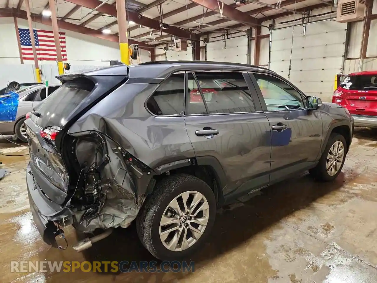 3 Photograph of a damaged car 2T3A1RFV1SW521431 TOYOTA RAV4 2025