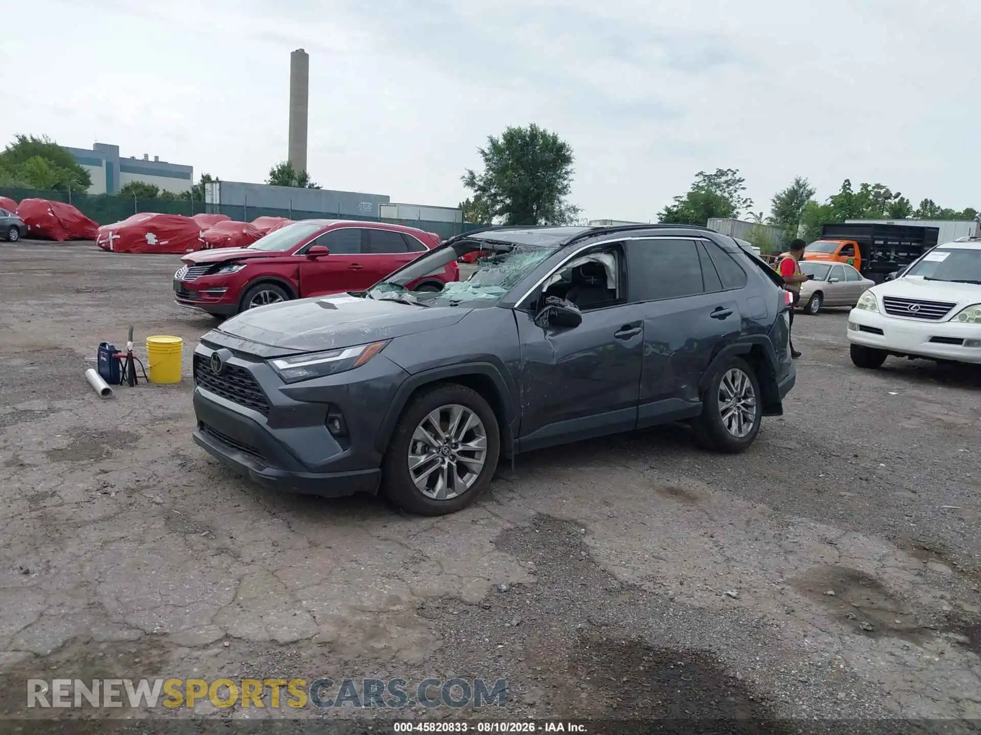 2 Photograph of a damaged car 2T3A1RFV2SC494161 TOYOTA RAV4 2025