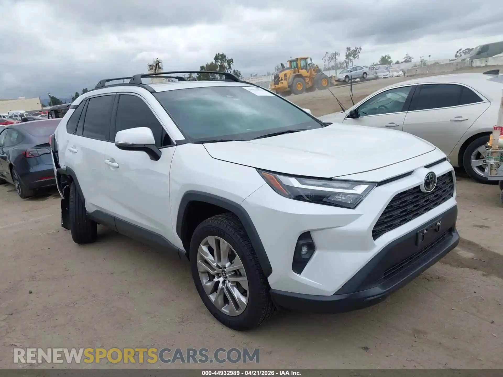 1 Фотография поврежденного автомобиля 2T3A1RFV2SW497415 TOYOTA RAV4 2025