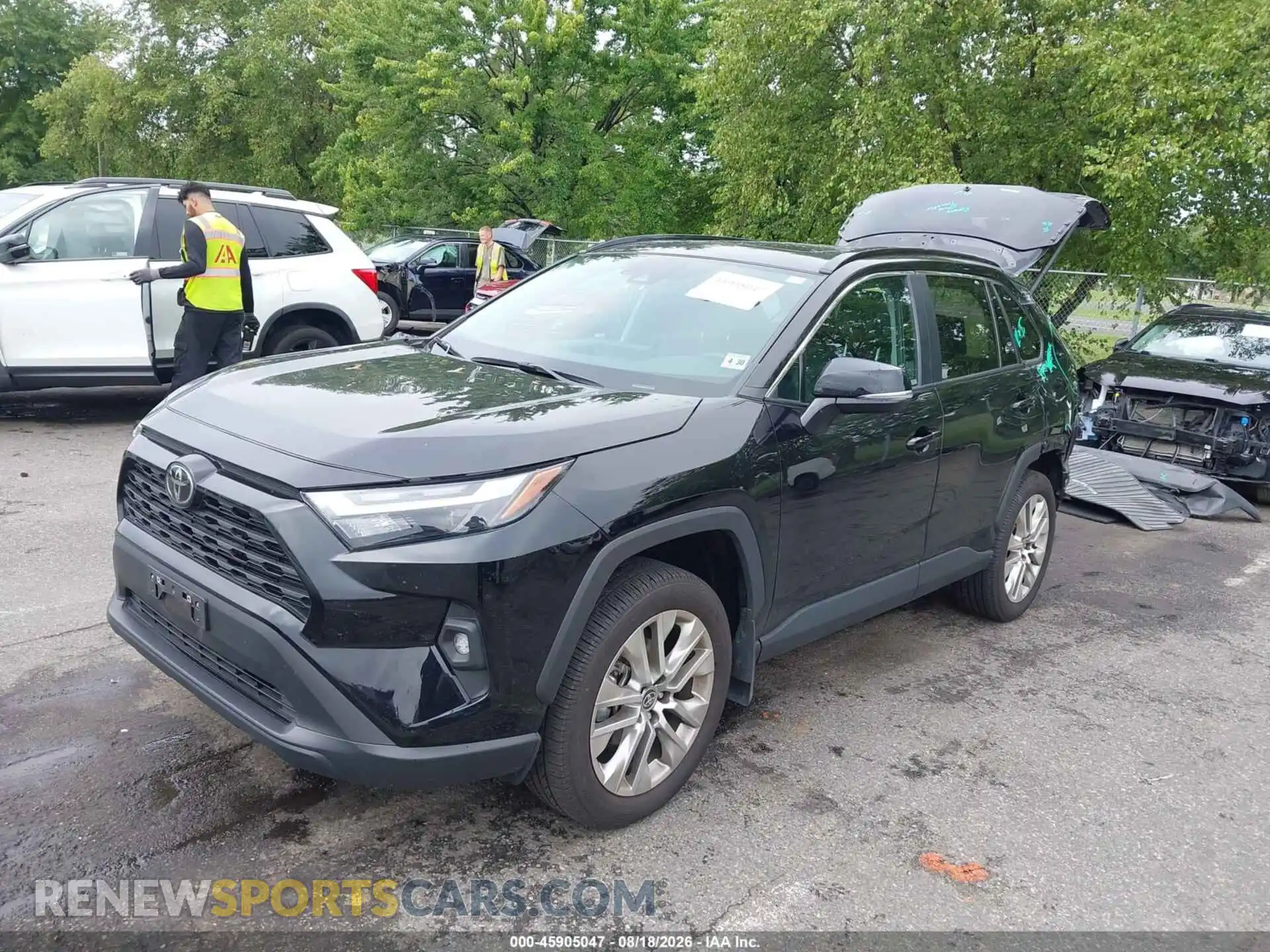 2 Photograph of a damaged car 2T3A1RFV2SW534902 TOYOTA RAV4 2025