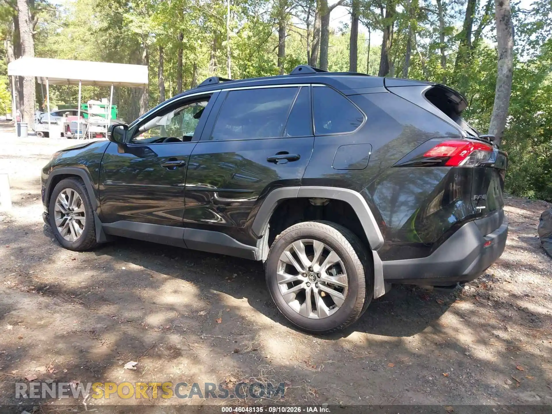 3 Photograph of a damaged car 2T3A1RFV8SC544903 TOYOTA RAV4 2025