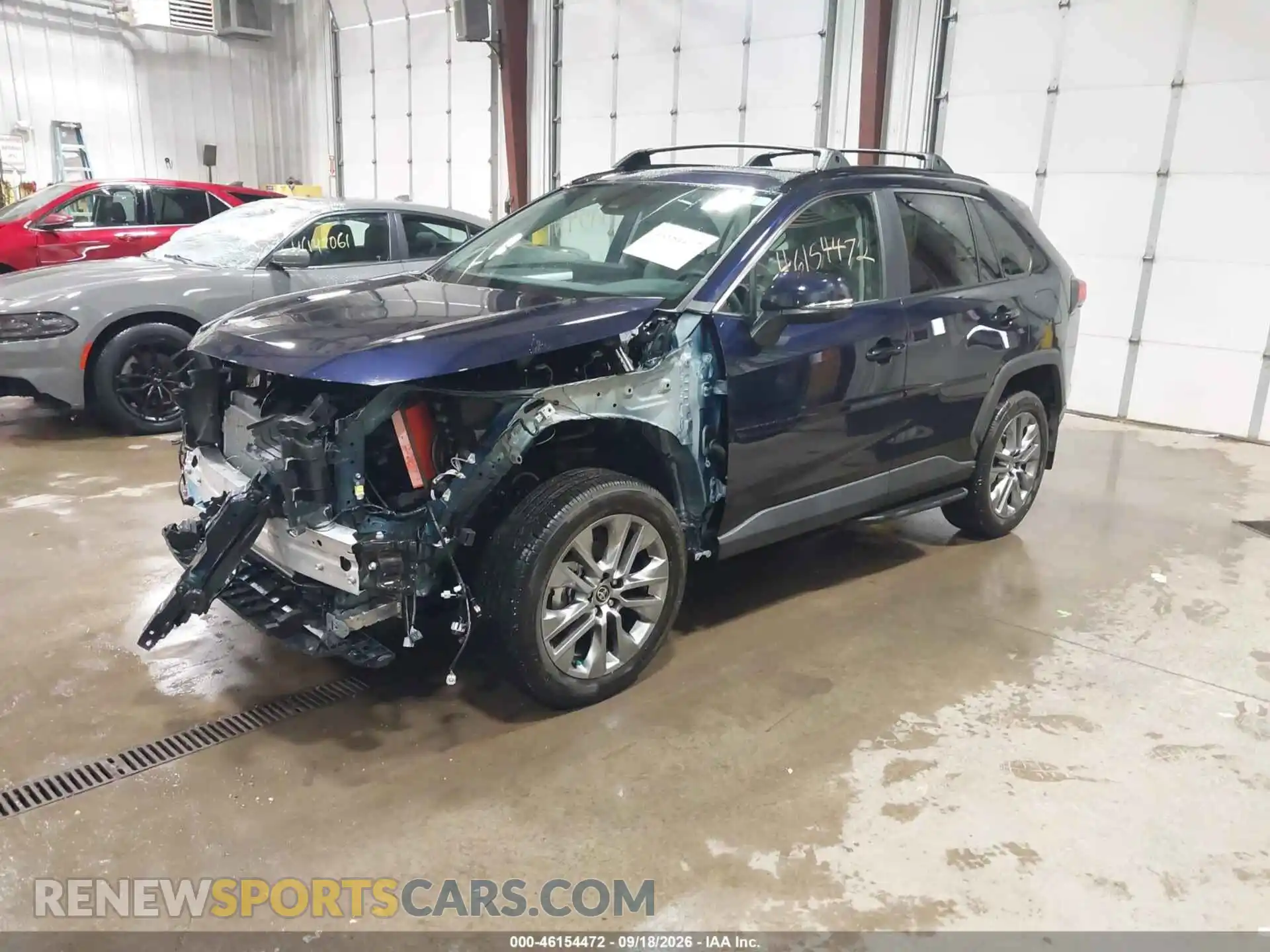 2 Photograph of a damaged car 2T3A1RFV9SW528045 TOYOTA RAV4 2025