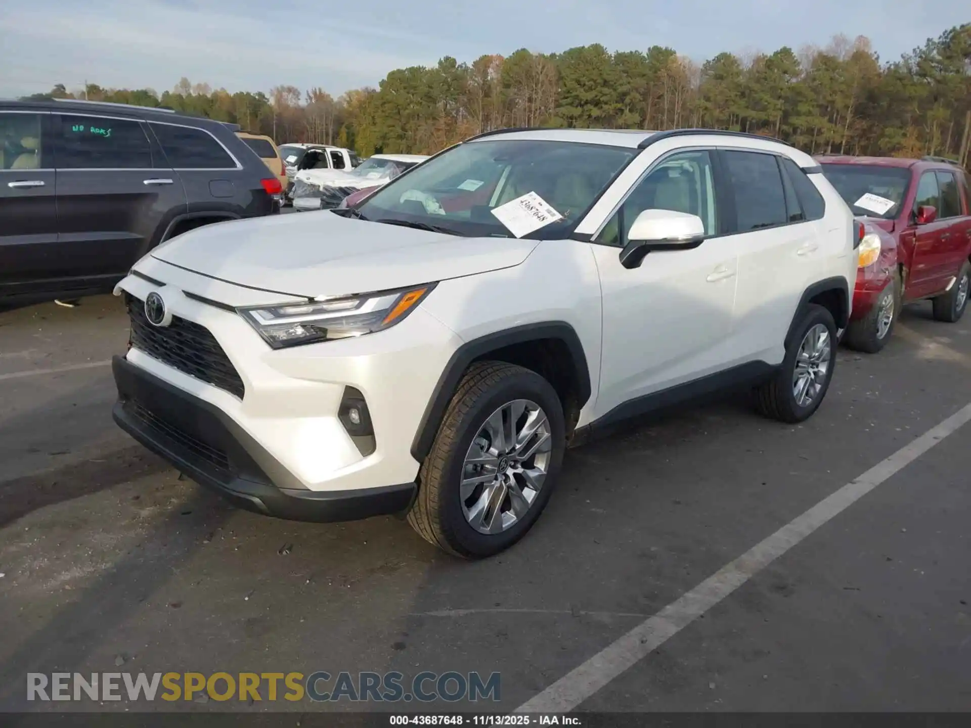 2 Photograph of a damaged car 2T3A1RFV9SW589430 TOYOTA RAV4 2025