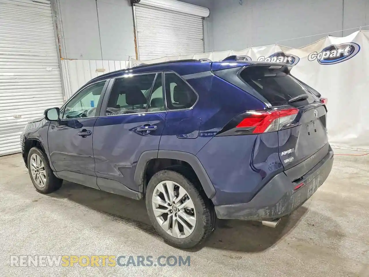 2 Photograph of a damaged car 2T3A1RFVXSW606946 TOYOTA RAV4 2025
