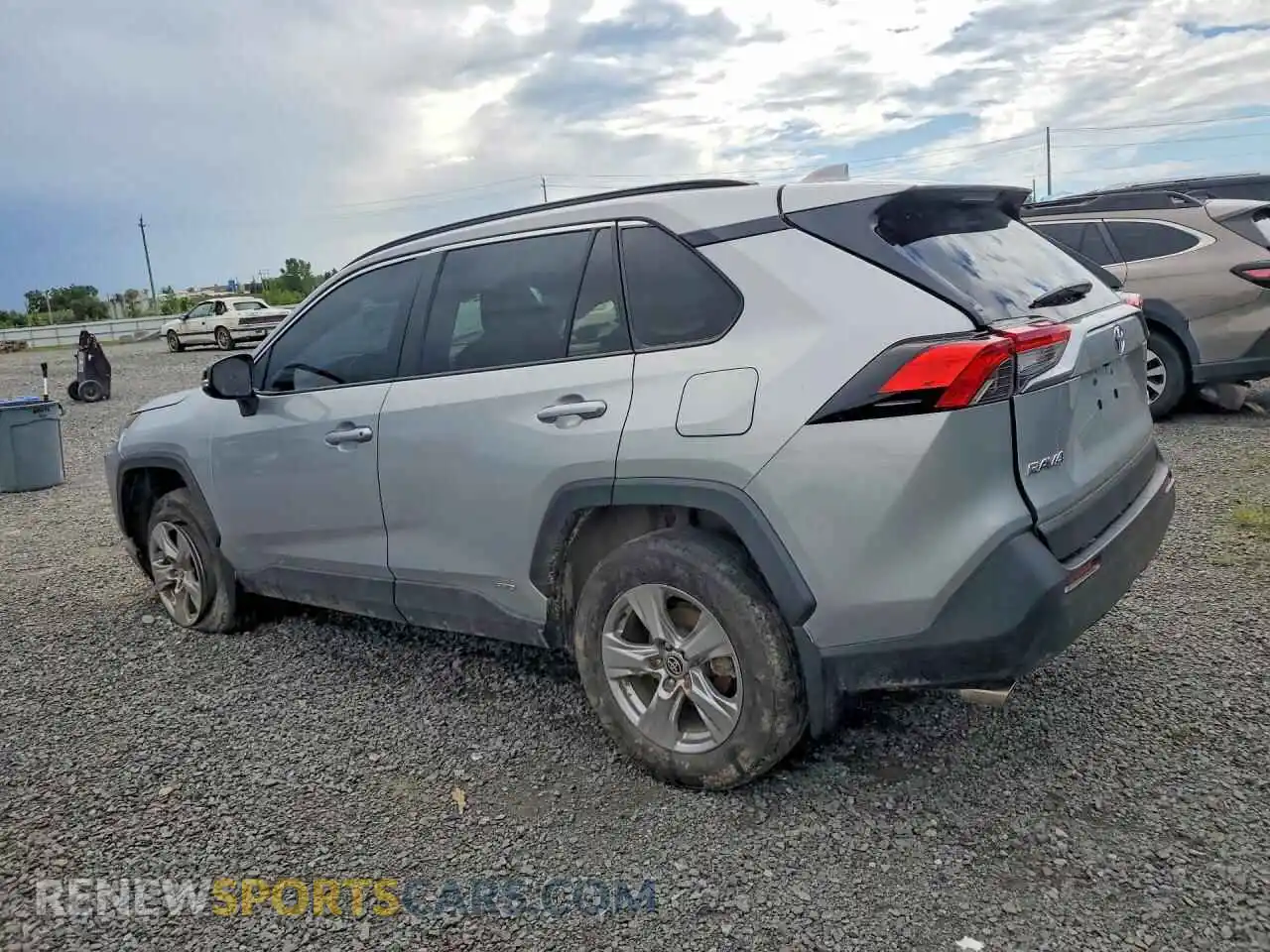 2 Photograph of a damaged car 2T3BWRFV2SW261658 TOYOTA RAV4 2025