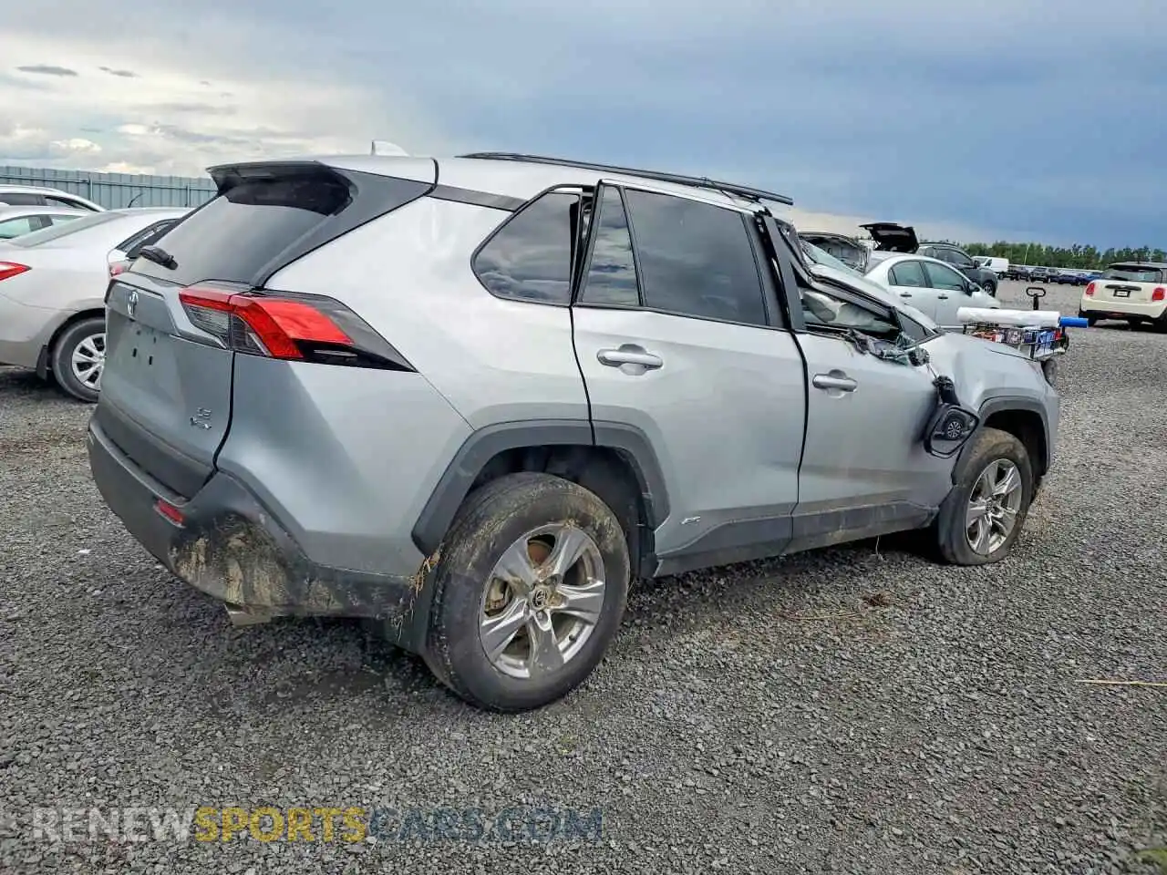 3 Photograph of a damaged car 2T3BWRFV2SW261658 TOYOTA RAV4 2025