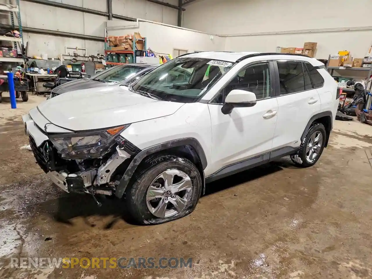 1 Photograph of a damaged car 2T3BWRFV5SW270581 TOYOTA RAV4 2025