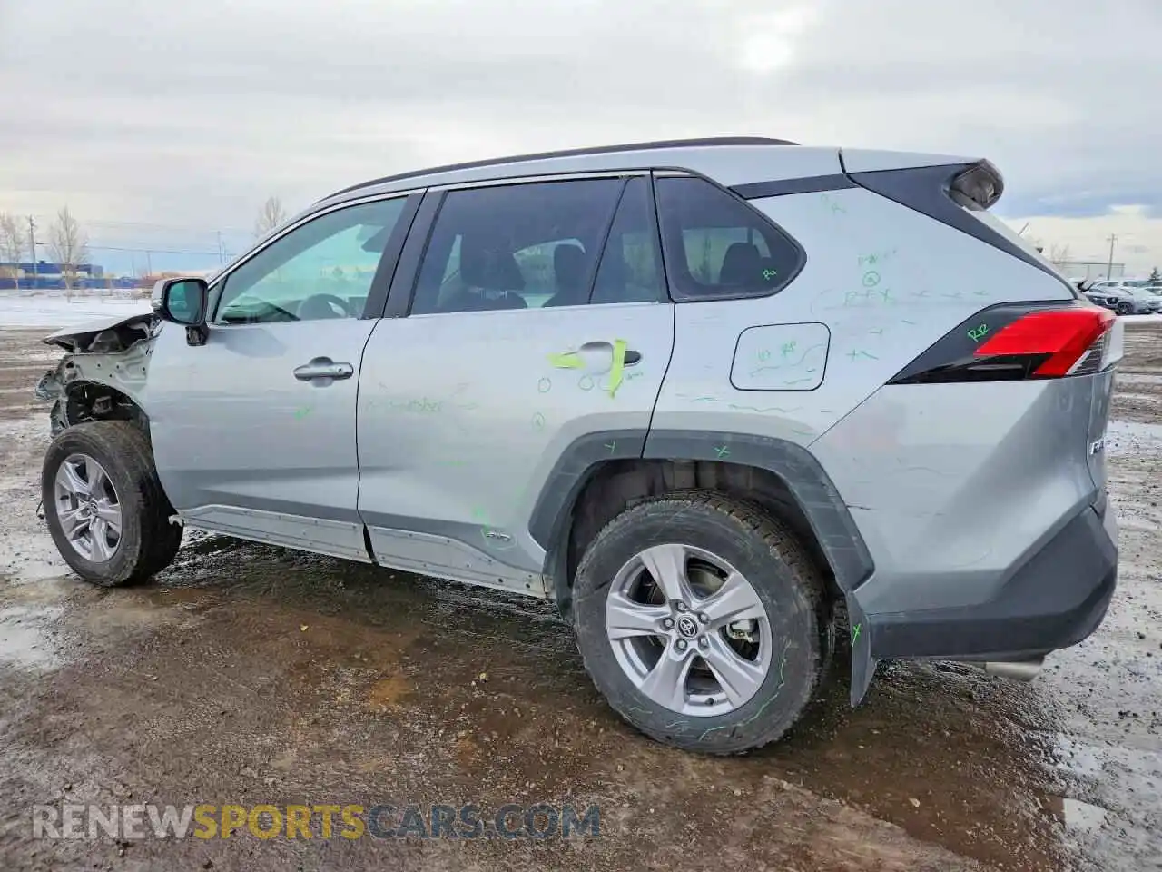 2 Фотография поврежденного автомобиля 2T3BWRFV8SW255430 TOYOTA RAV4 2025