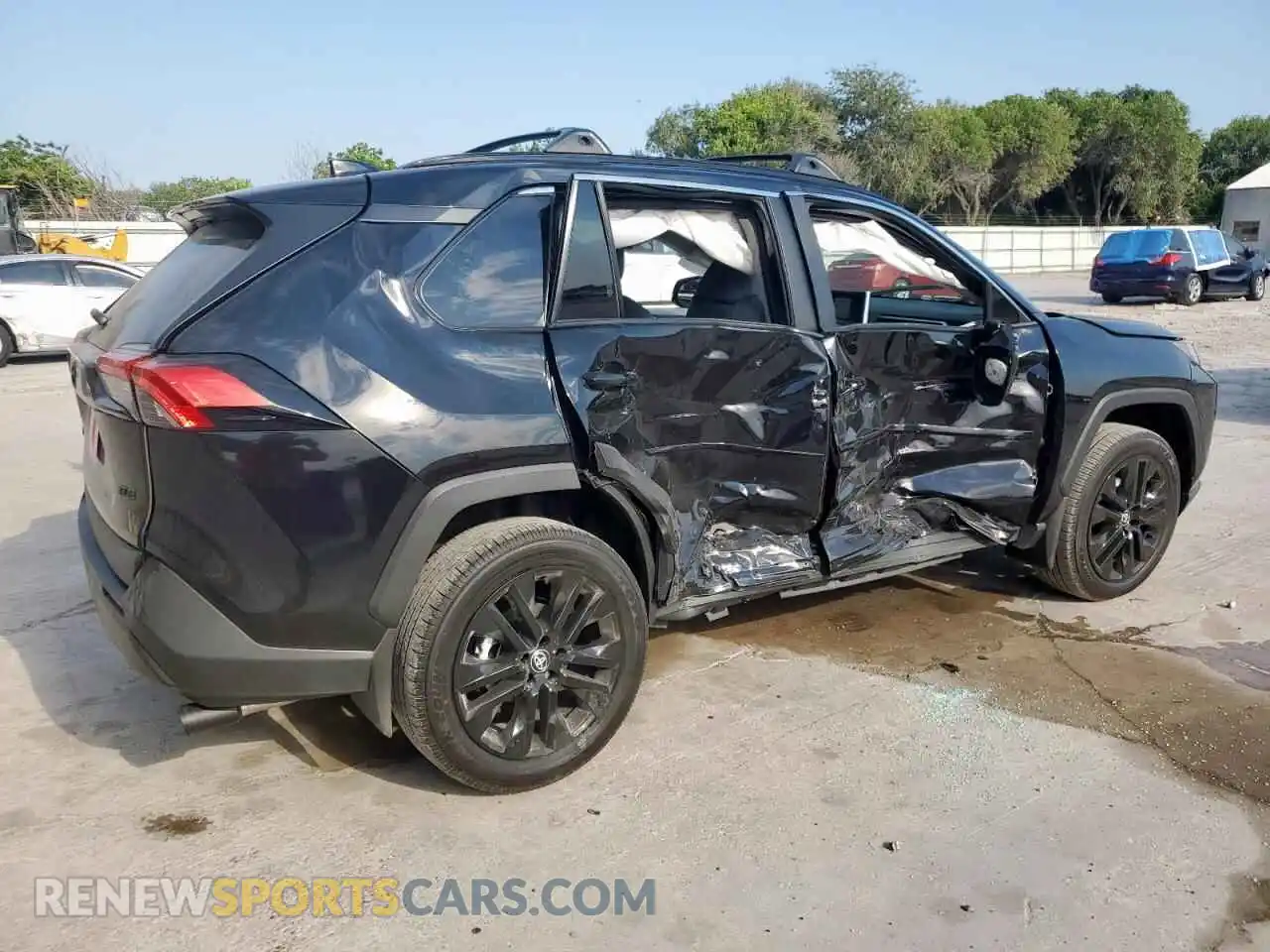 3 Фотография поврежденного автомобиля 2T3C1RFV0SC329508 TOYOTA RAV4 2025