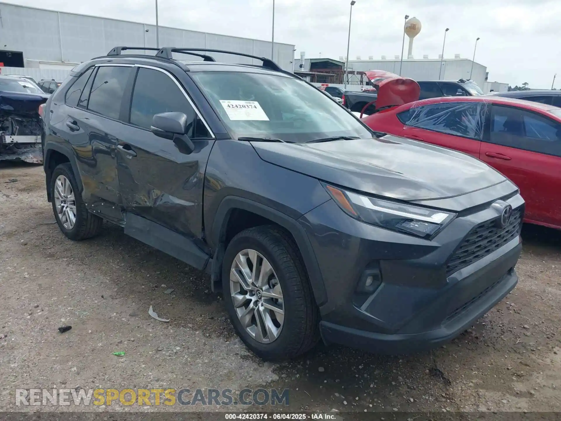1 Photograph of a damaged car 2T3C1RFV0SW369988 TOYOTA RAV4 2025