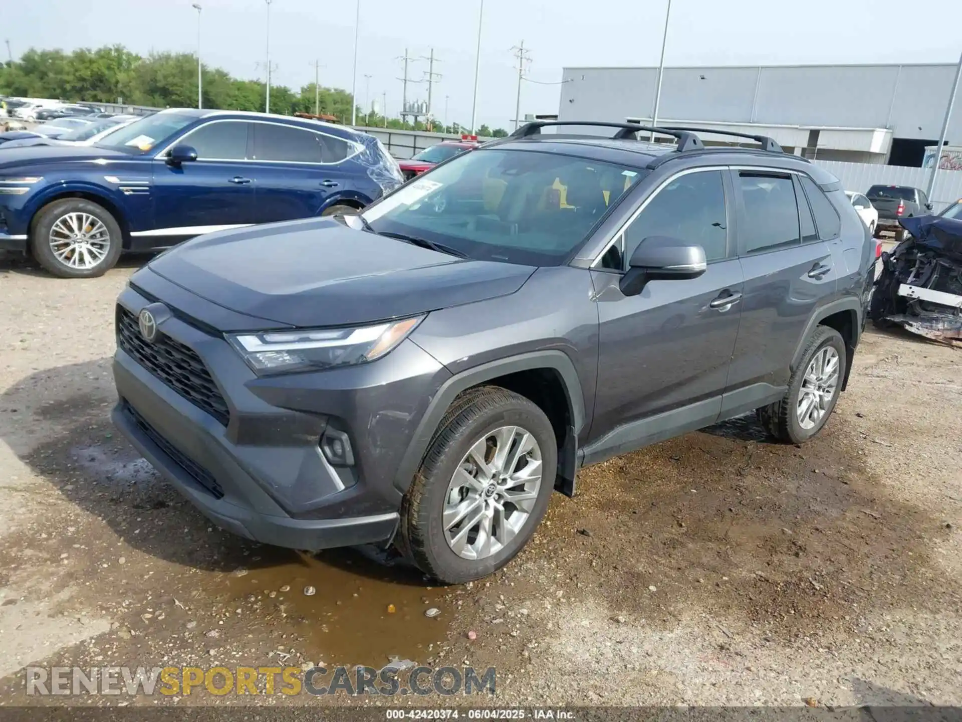 2 Photograph of a damaged car 2T3C1RFV0SW369988 TOYOTA RAV4 2025