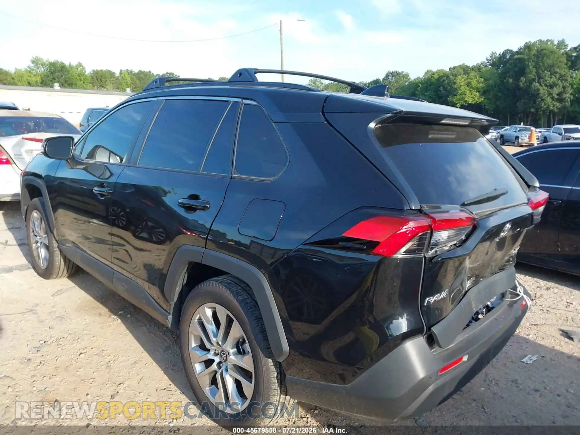 3 Photograph of a damaged car 2T3C1RFV0SW372258 TOYOTA RAV4 2025