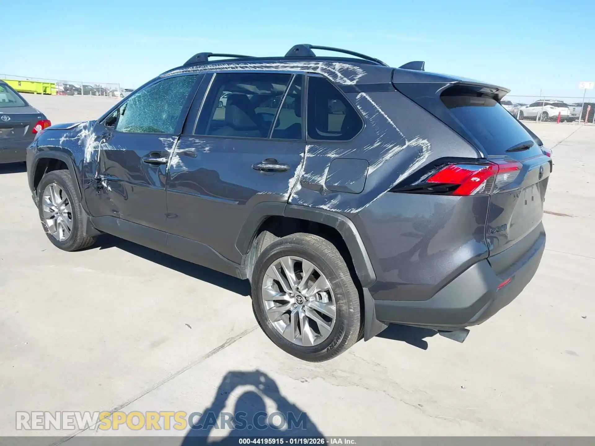 3 Photograph of a damaged car 2T3C1RFV0SW403296 TOYOTA RAV4 2025