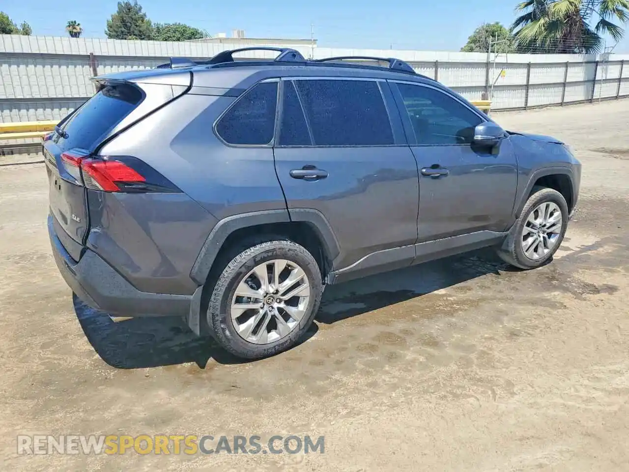 3 Photograph of a damaged car 2T3C1RFV0SW416212 TOYOTA RAV4 2025
