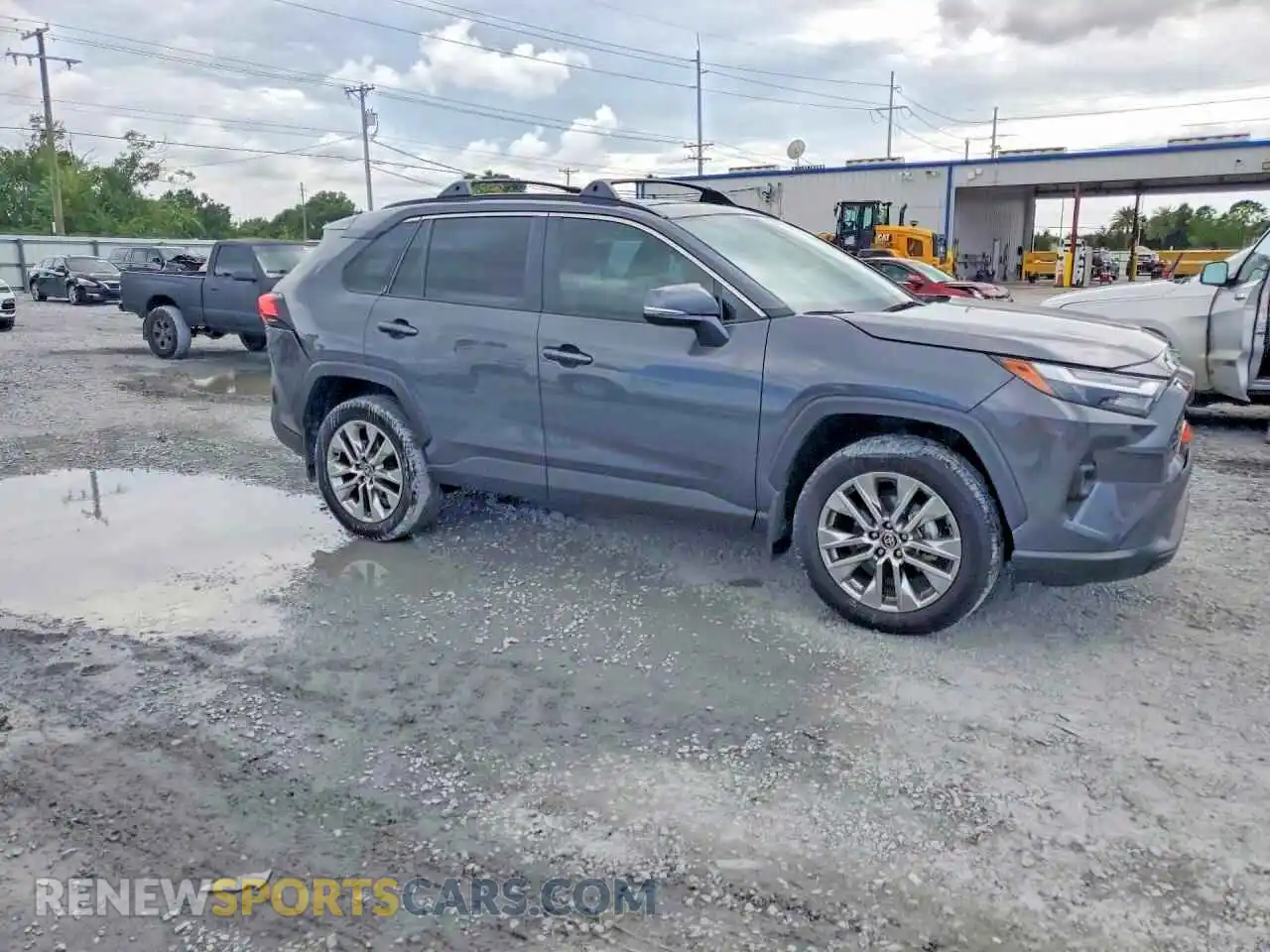1 Photograph of a damaged car 2T3C1RFV0SW427050 TOYOTA RAV4 2025
